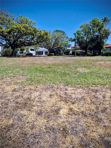 2609 N DUNDEE STREET, Tampa, FL 33629