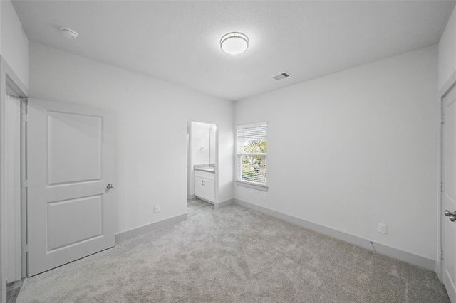 7242 Saint Augustine Street B, Houston, TX 77021