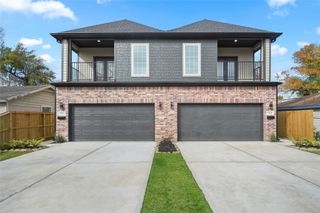 7242 Saint Augustine Street B, Houston, TX 77021