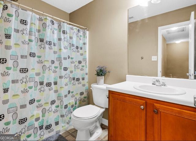 1761 Glen View Way, Hampton, GA 30228