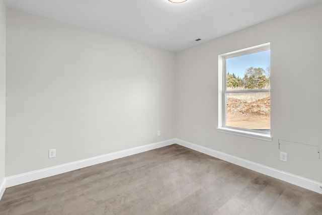 129 Lindon Street, Benton, TN 37307