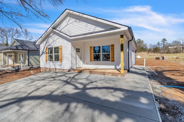 129 Lindon Street, Benton, TN 37307