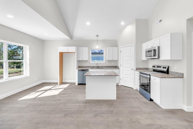 129 Lindon Street, Benton, TN 37307