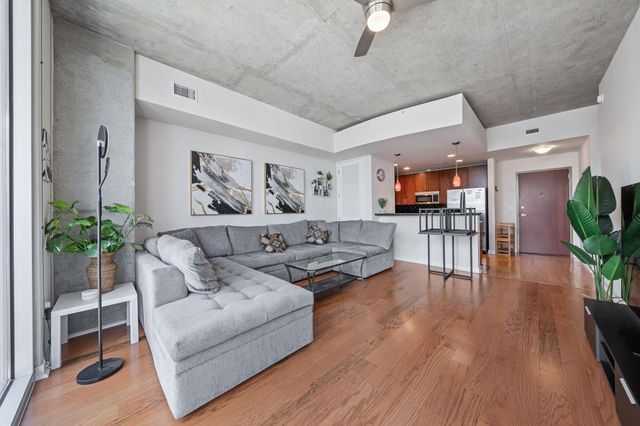 360 Nueces ST 1118, Austin, TX 78701