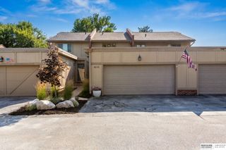 6036 Oakcrest Plaza # 10, Omaha, NE 68137