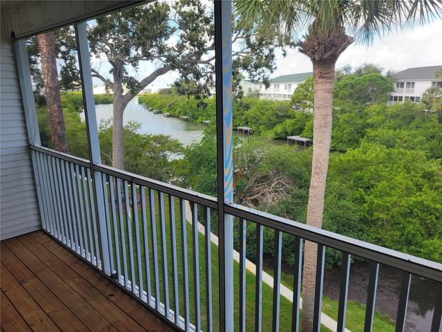 9976 INDIAN KEY TRAIL 7, Seminole, FL 33776