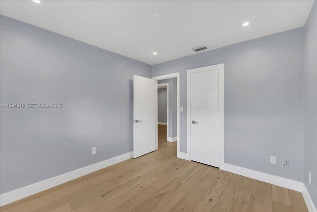 10330 SW 51st St, Miami, FL 33165