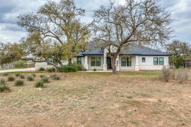 410 Woodland Oaks TRL, Buda, TX 78610