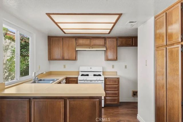 206 San Luis Rey, San Dimas, CA 91773