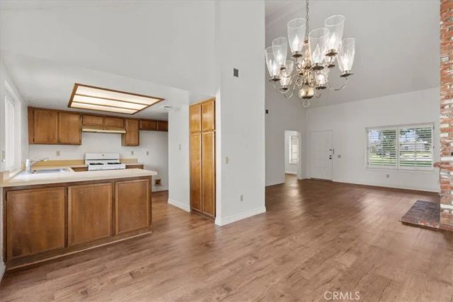 206 San Luis Rey, San Dimas, CA 91773