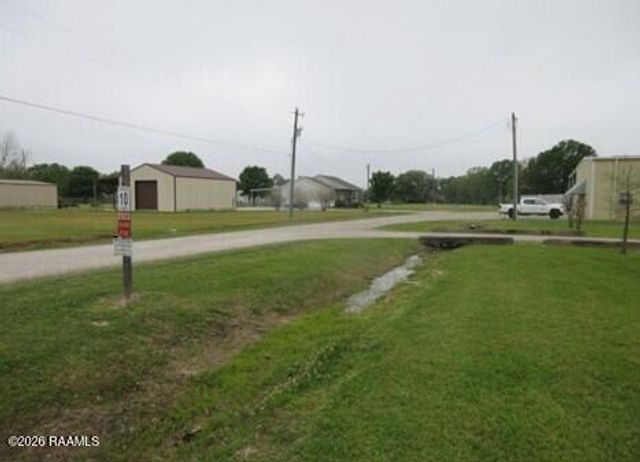 406 E Broussard Road, Lafayette, LA 70503