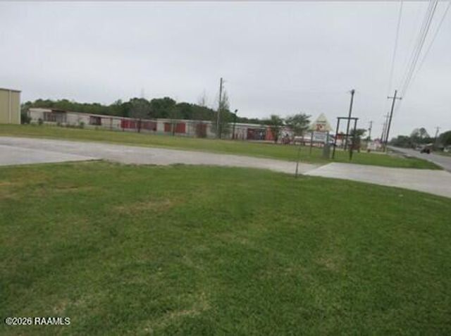 406 E Broussard Road, Lafayette, LA 70503