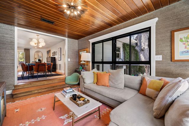 2304 Greenlee DR, Austin, TX 78703