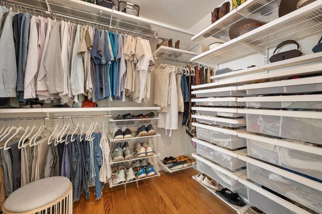 2304 Greenlee DR, Austin, TX 78703