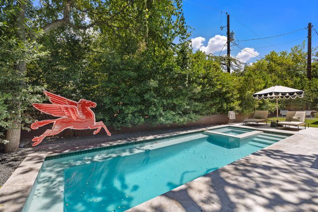 2304 Greenlee DR, Austin, TX 78703