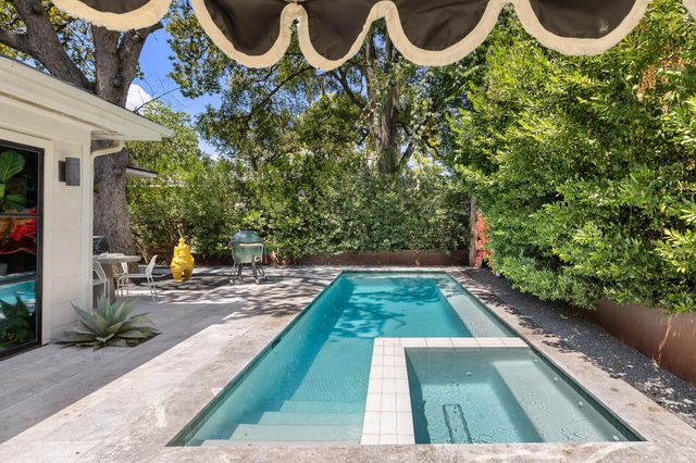 2304 Greenlee DR, Austin, TX 78703