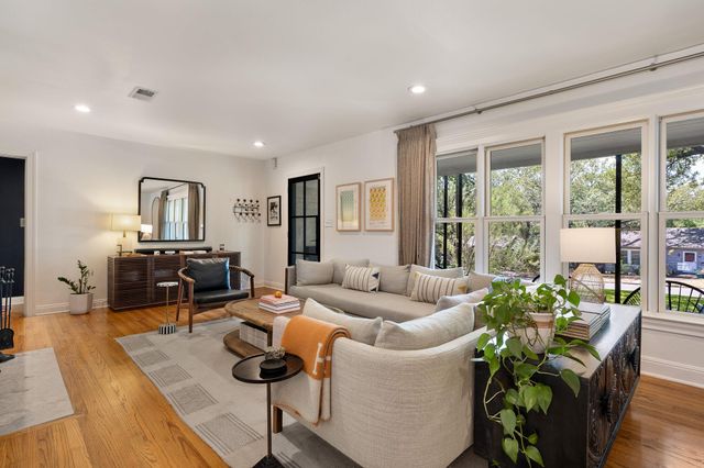 2304 Greenlee DR, Austin, TX 78703