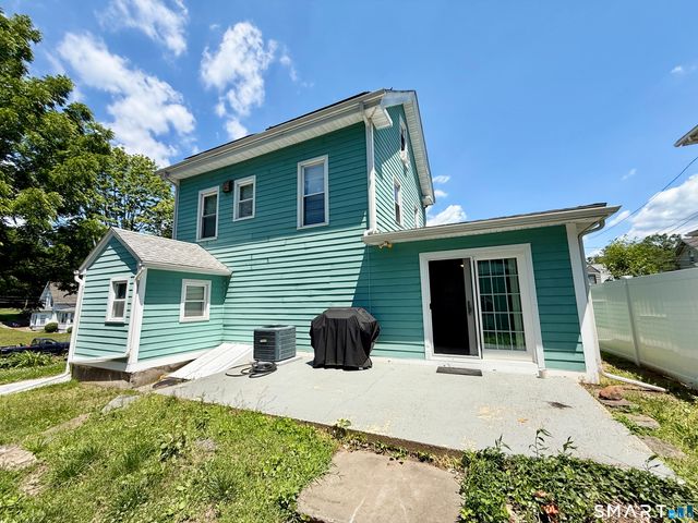 11 Silver Street, Meriden, CT 06450