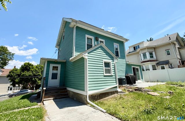 11 Silver Street, Meriden, CT 06450