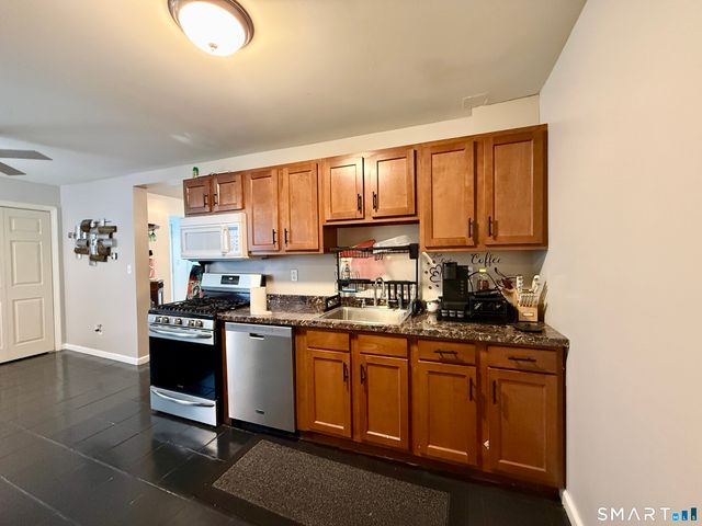 11 Silver Street, Meriden, CT 06450