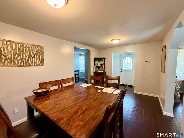 11 Silver Street, Meriden, CT 06450