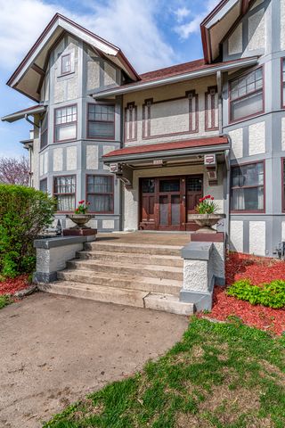 1008 Mississippi Avenue, Davenport, IA 52803