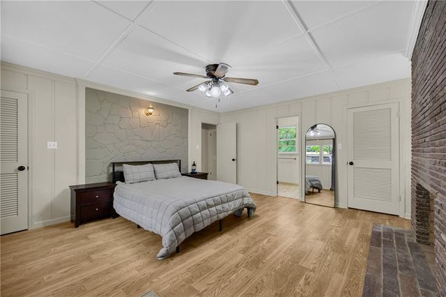 231 Honeysuckle Drive, Commerce, GA 30529