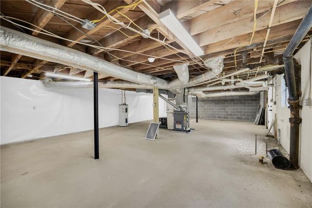 231 Honeysuckle Drive, Commerce, GA 30529