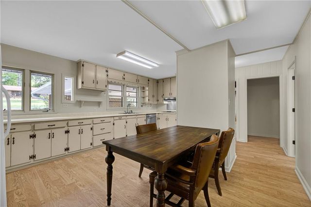 231 Honeysuckle Drive, Commerce, GA 30529