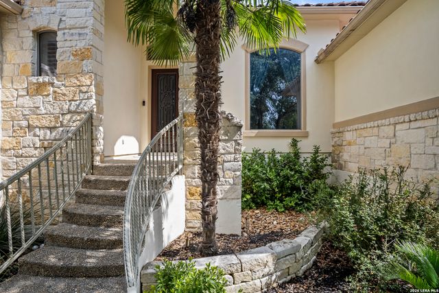1207 Via Belcanto, San Antonio, TX 78260