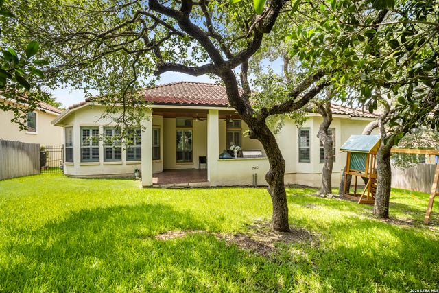 1207 Via Belcanto, San Antonio, TX 78260