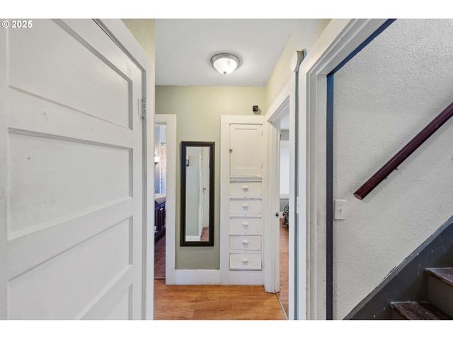 865 N DEAN St, Coquille, OR 97423