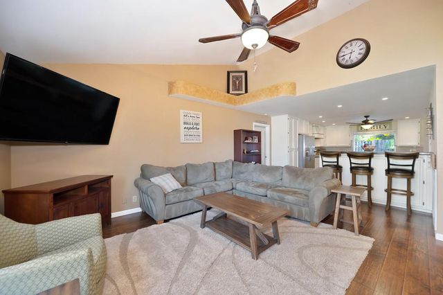 2836 Clemson Dr, Cameron Park, CA 95682