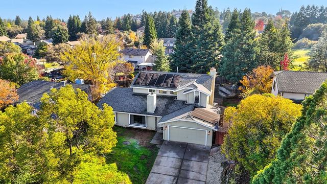 2836 Clemson Dr, Cameron Park, CA 95682