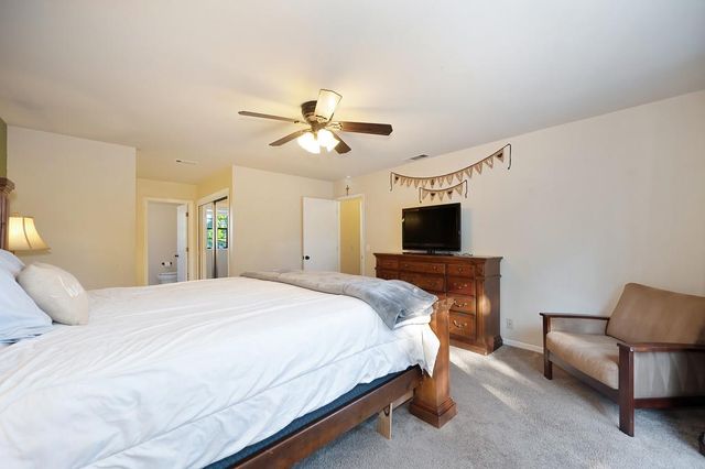 2836 Clemson Dr, Cameron Park, CA 95682