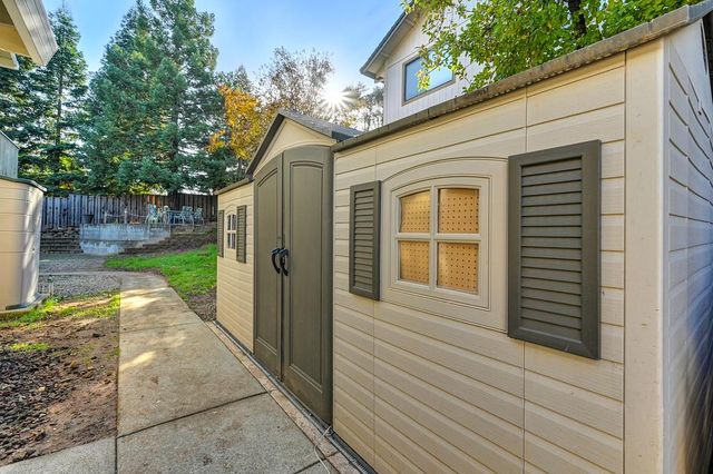 2836 Clemson Dr, Cameron Park, CA 95682