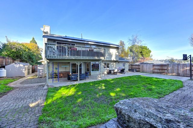 2836 Clemson Dr, Cameron Park, CA 95682