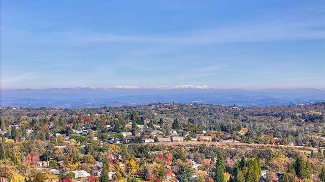 2836 Clemson Dr, Cameron Park, CA 95682