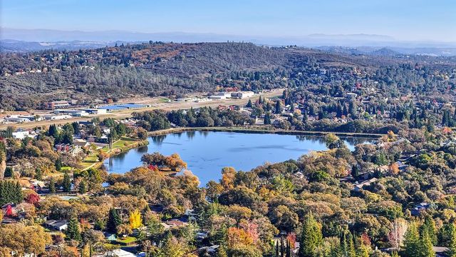 2836 Clemson Dr, Cameron Park, CA 95682