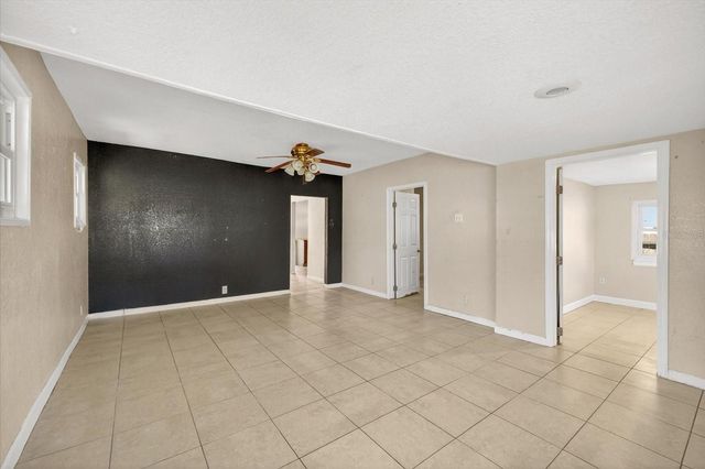 2850 59TH AVENUE N, St Petersburg, FL 33714