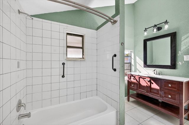 2850 59TH AVENUE N, St Petersburg, FL 33714