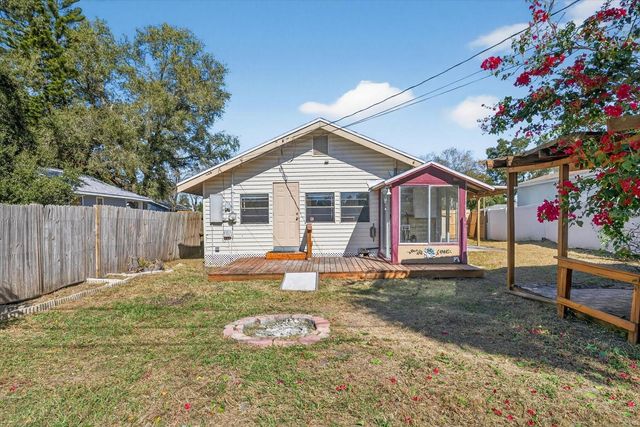 2850 59TH AVENUE N, St Petersburg, FL 33714