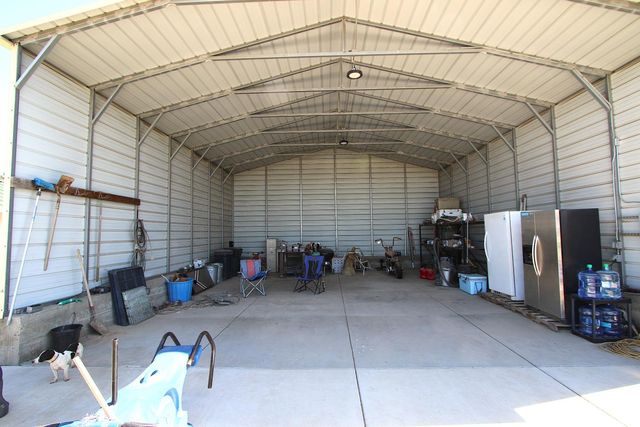 10137 Pioneer Ave, Oakdale, CA 95361