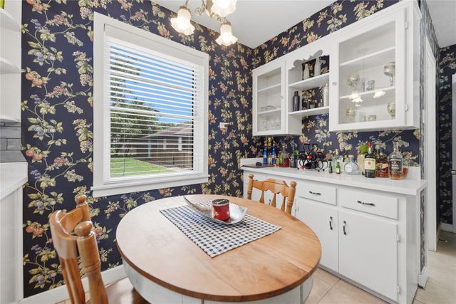 407 W Alamo Street, Brenham, TX 77833