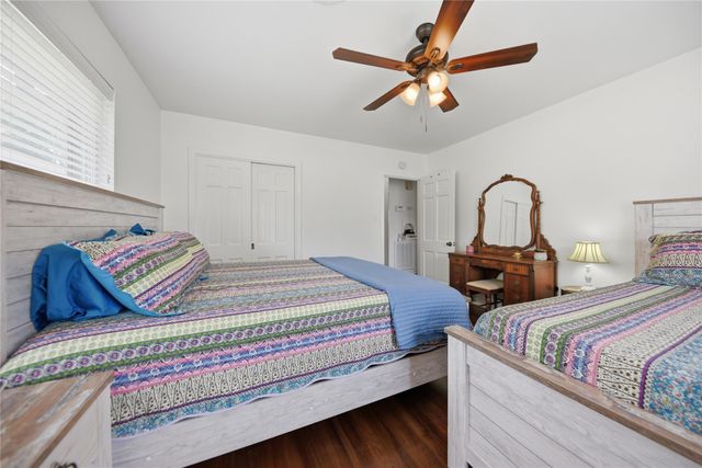 407 W Alamo Street, Brenham, TX 77833