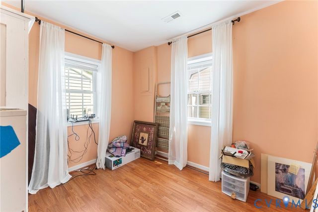 110 Hampton Rd, Dunnsville, VA 22454