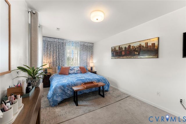 110 Hampton Rd, Dunnsville, VA 22454