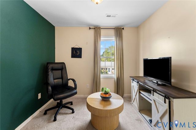 110 Hampton Rd, Dunnsville, VA 22454