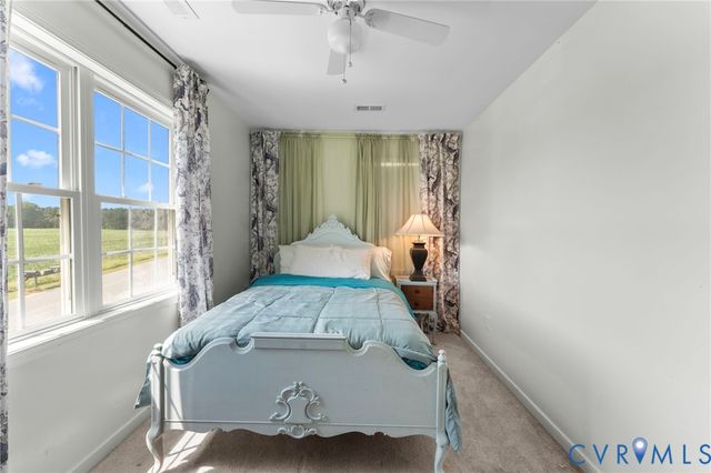 110 Hampton Rd, Dunnsville, VA 22454