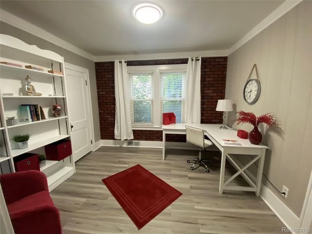 15551 N Park Avenue, Eastpointe, MI 48021